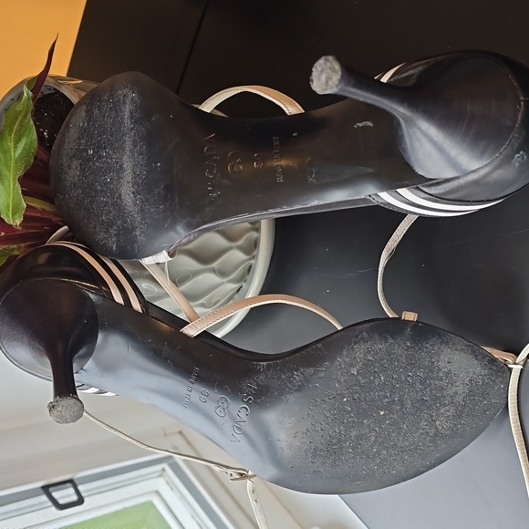 Escada authentic vintage strappy kitten heels - Picture 5 of 5